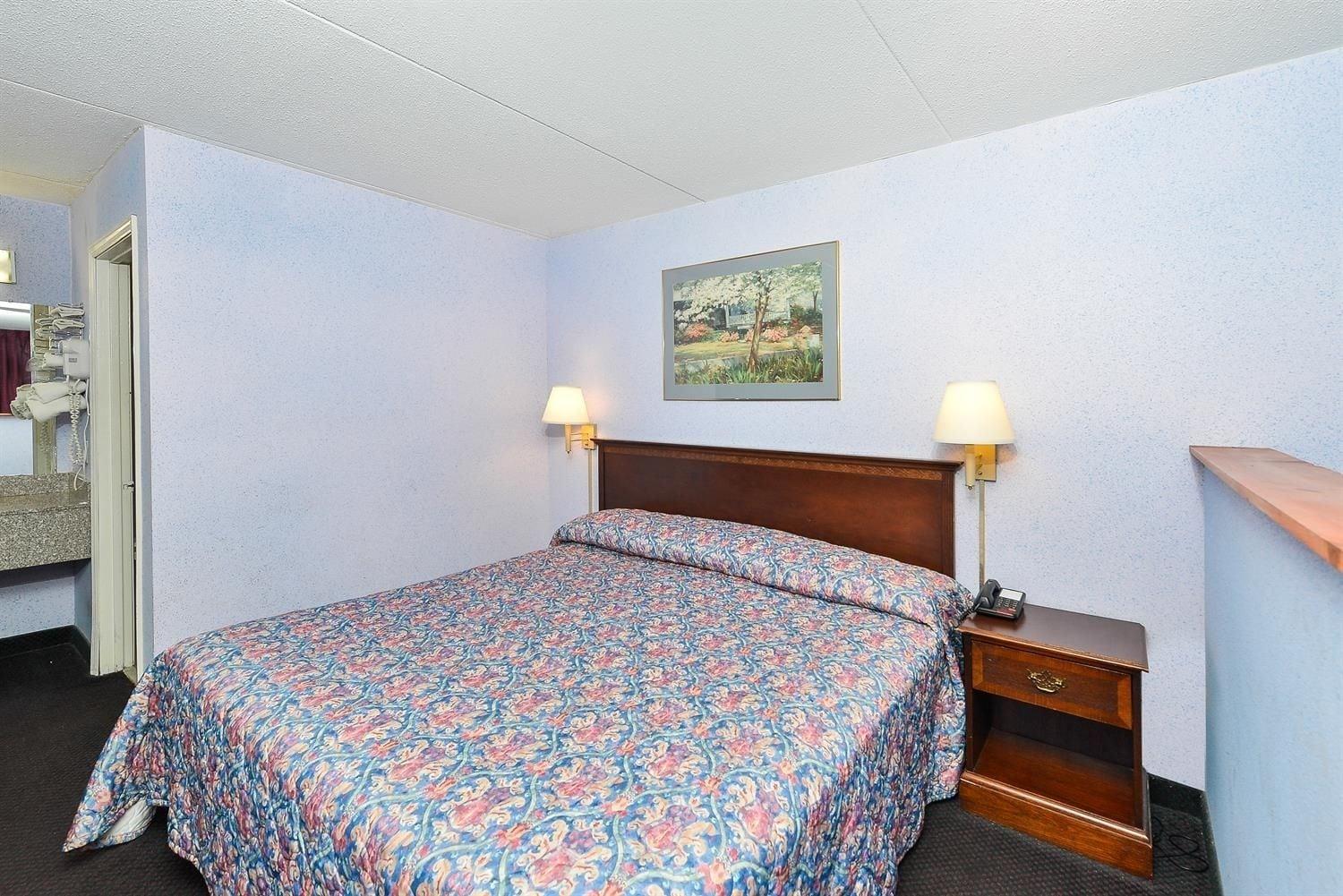 Americas Best Value Inn And Suites Knoxville Exterior foto